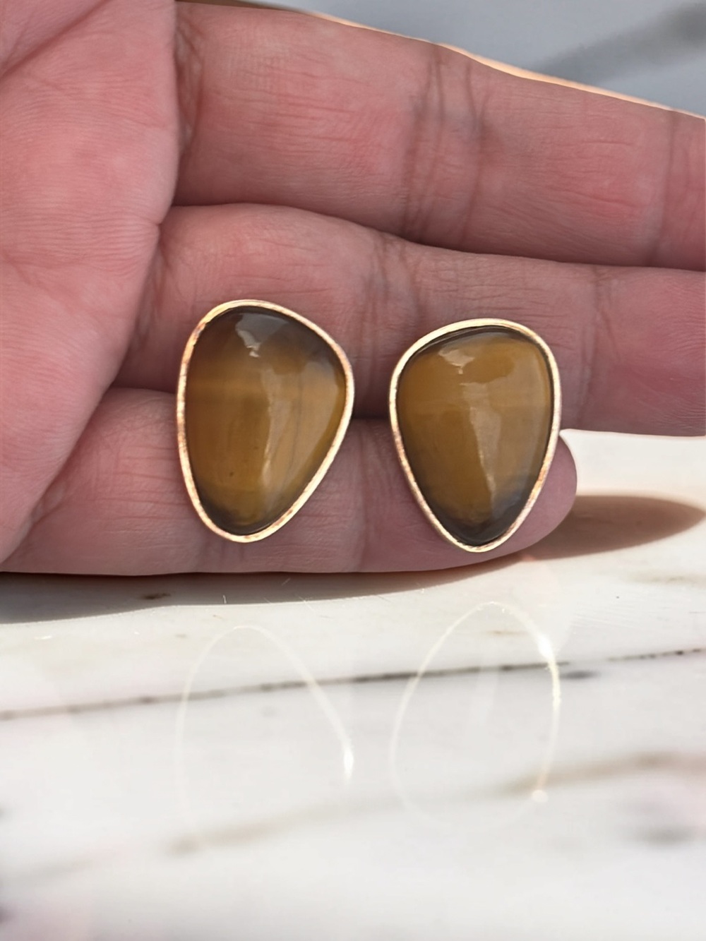 Vintage 9K Gold & Tigers Eye Cufflinks
